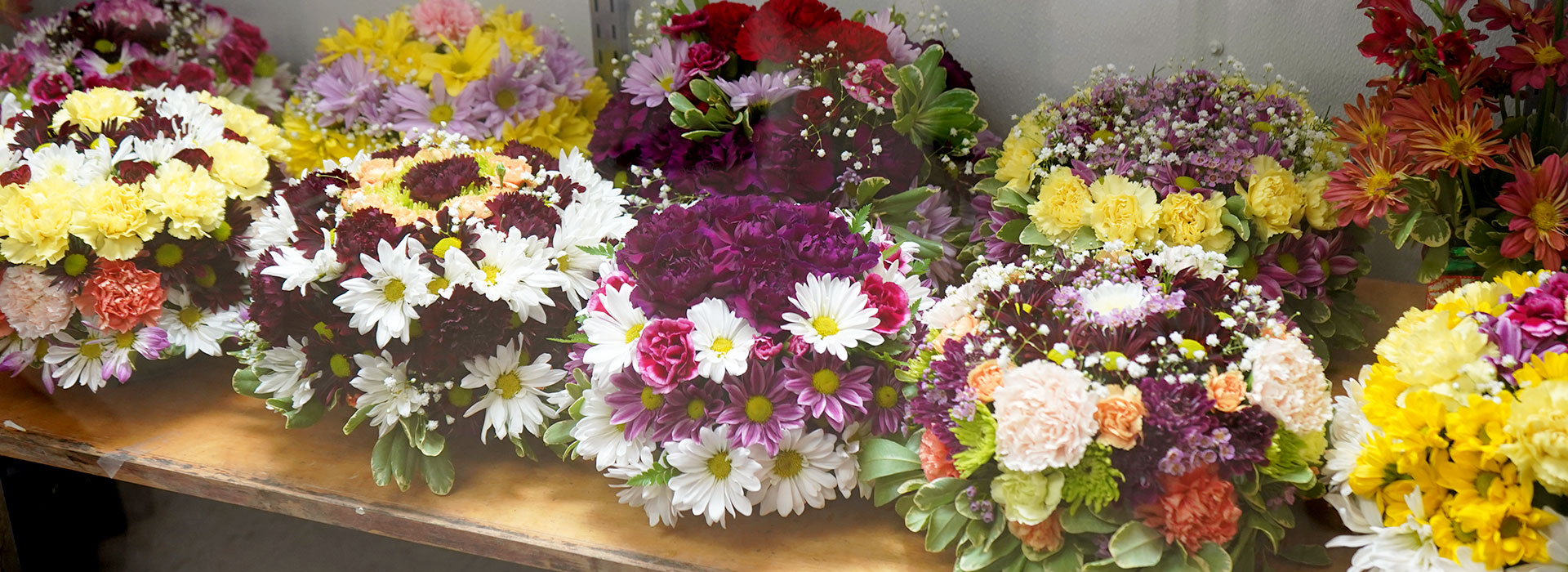 Floral cakes made by the SUNY Morrisville floral design course.