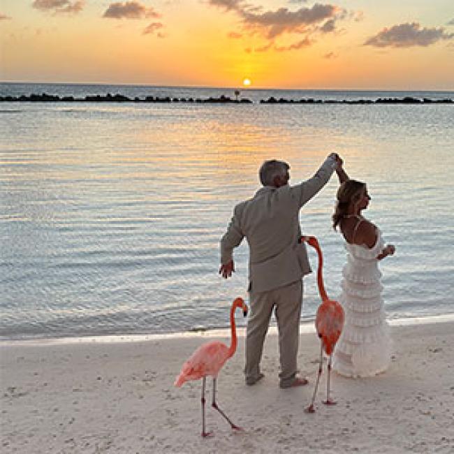Len and Regina celebrate their 40th anniversary in Aruba
