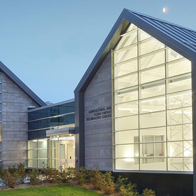 The completed ACET Center, photo by Tom Stock (Saratogaphotographer.com)