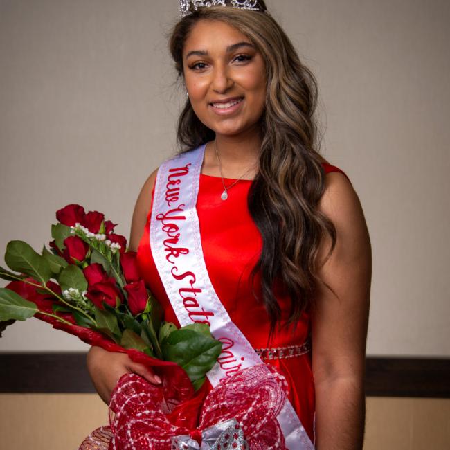 New York State Dairy Princess Shelby Benjamin