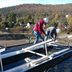 Installing a solar PV array at Norwich campus