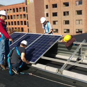 Installing a solar PV array at Norwich campus