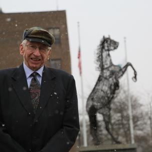 Mustang statue donor, Arnold Fisher