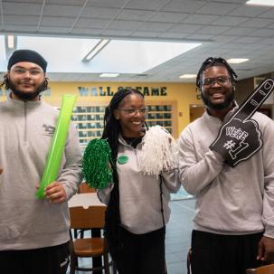 Students on move-in day